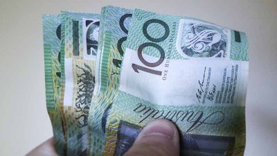 Dank dem Mindestlohn in Australien kannst du auch 2020 gutes Geld verdienen