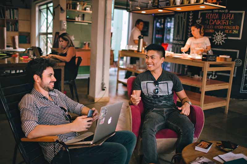 Working in a Hostel and making new friends in Australia