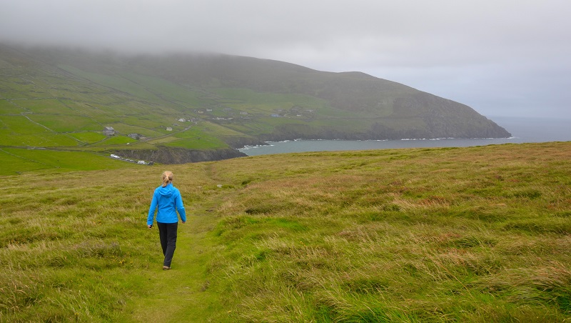 Ireland small trekking trails